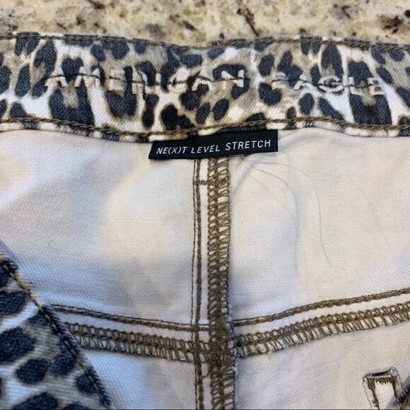 American Eagle Hi-Rise Jegging Cheetah Print Plus  Size 24 - Picture 7 of 9
